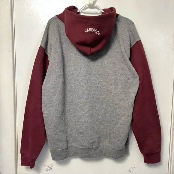 VTG HARVARD Licensed Gear Hoodie Logo College Crest Color Block Sweatshirt Uni